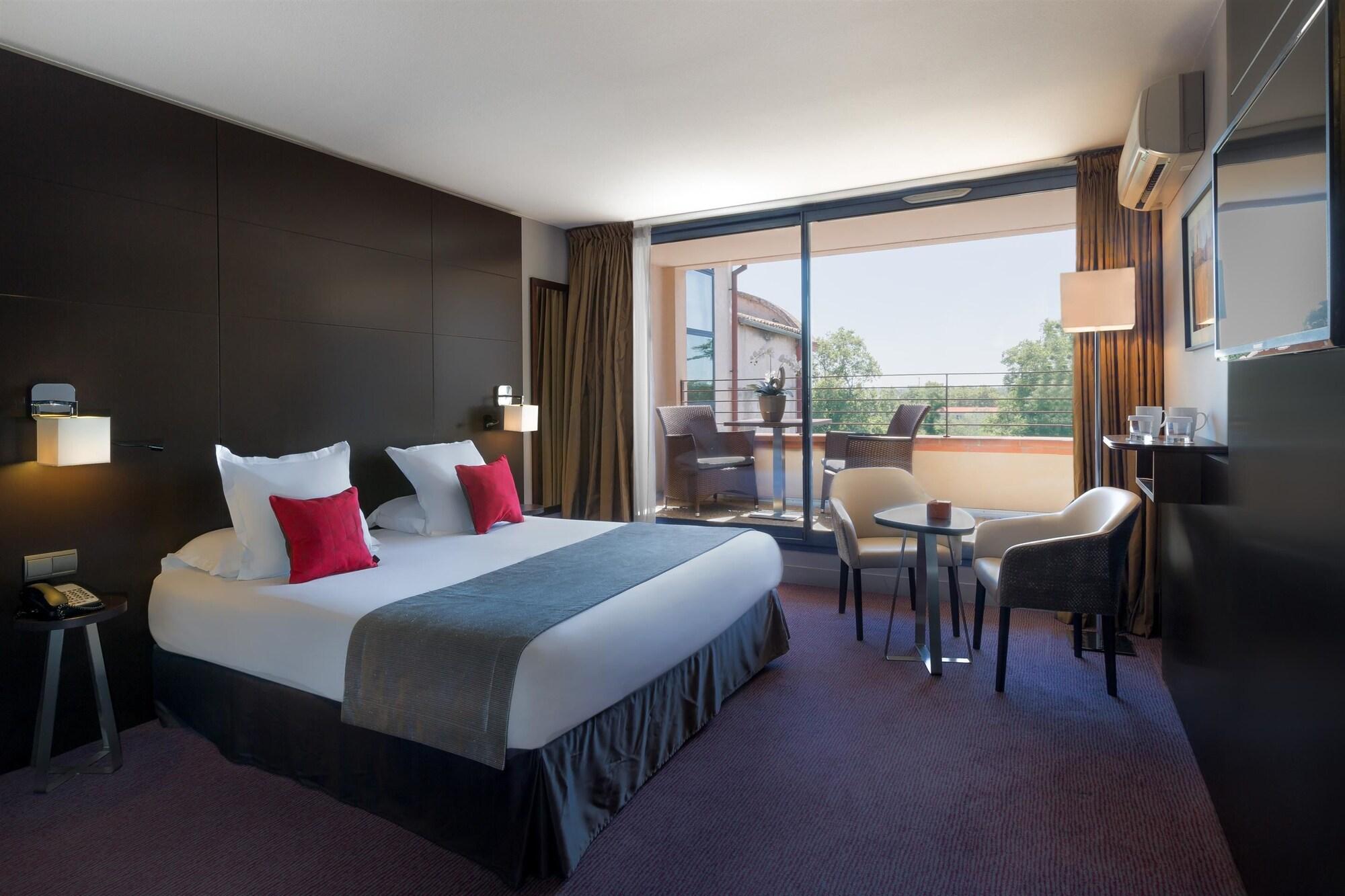 Abbaye Des Capucins Spa & Resort 蒙托邦 外观 照片