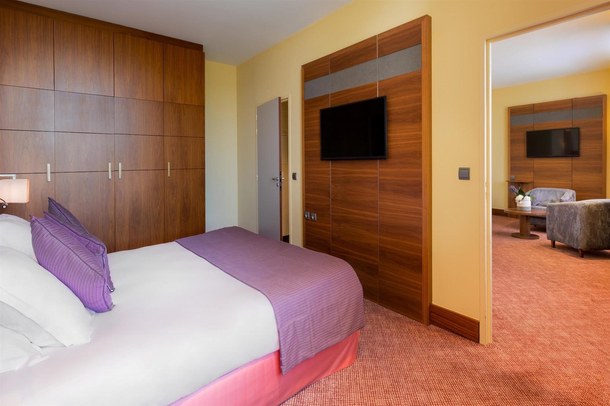 Abbaye Des Capucins Spa & Resort 蒙托邦 外观 照片